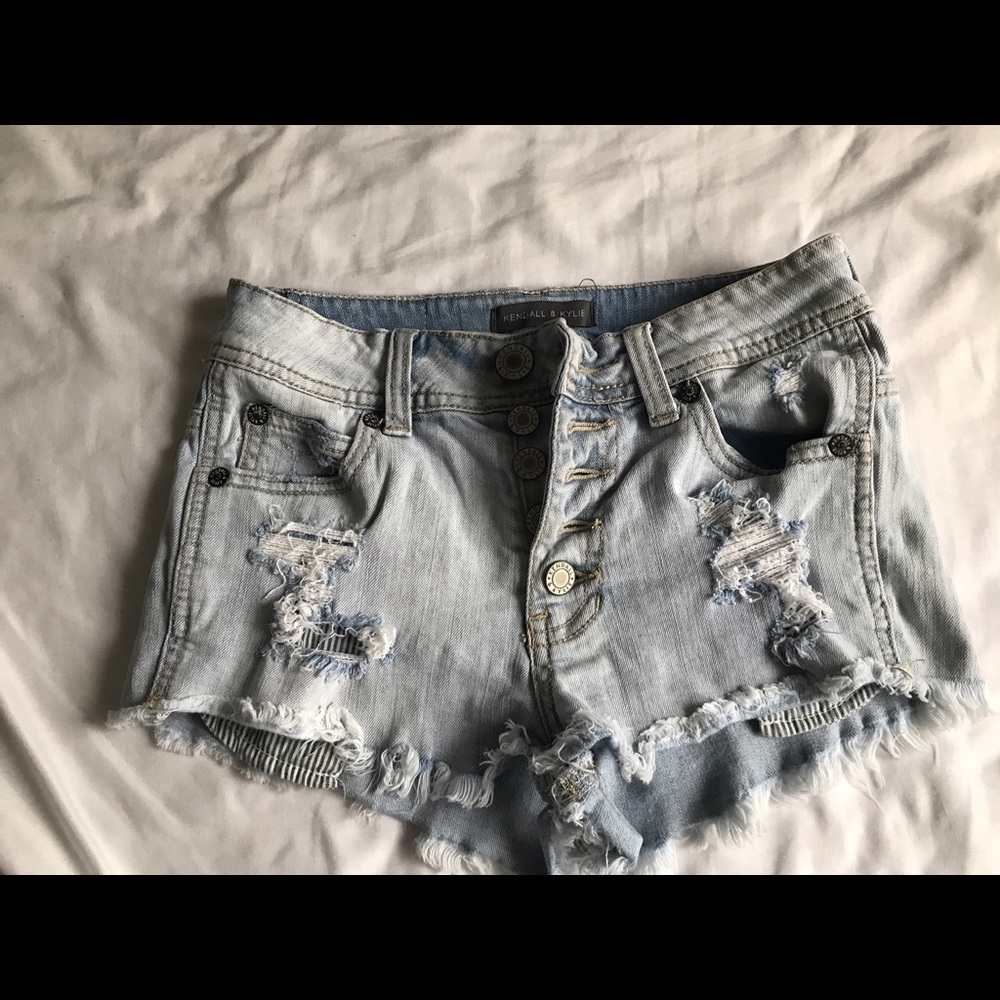 Kendall & Kylie distressed jean shorts
